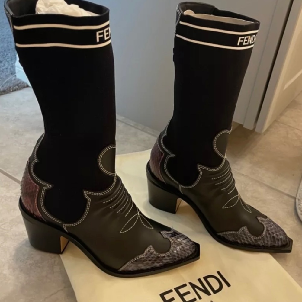 NEW!  FENDI Black Cowboy Sock Calf Boot Leather Snakeskin Heart Stitch Size 38 - Picture 2 of 12